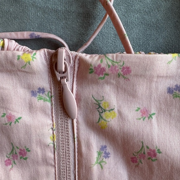 House of CB Pink Floral Puff Sleeve Top - Picture 4 of 9